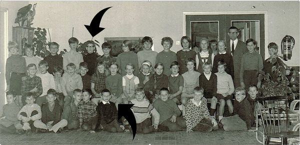 foto: 1968, Sparrenbosschool – Bennebroek, 6e klas met Meester Siersma